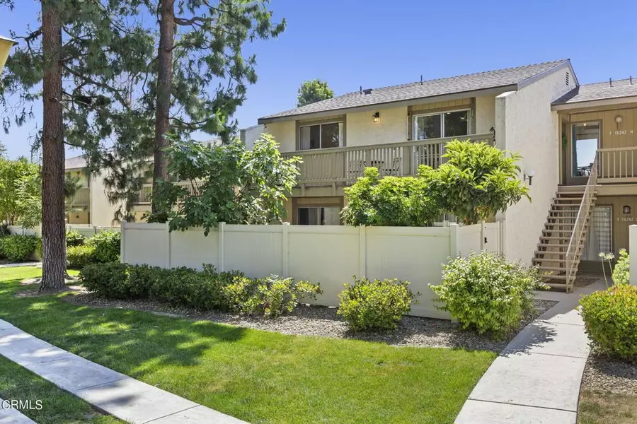 15242 Campus Park DR #F, Moorpark, CA 93021