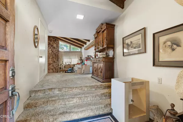 Ojai, CA 93023,1309 Park RD