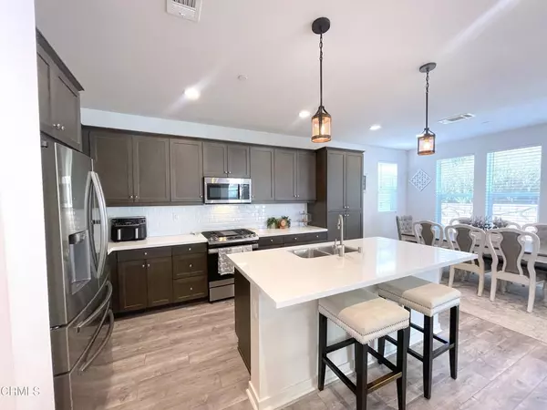 Santa Paula, CA 93060,1218 Redbud ST