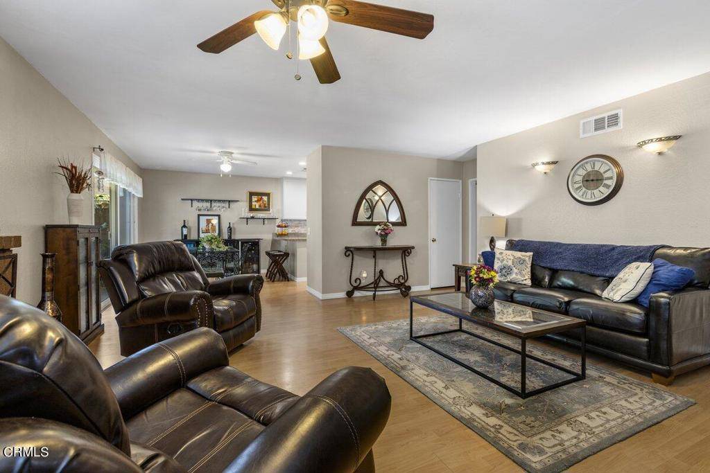 Camarillo, CA 93012,5093 Laurel Park DR