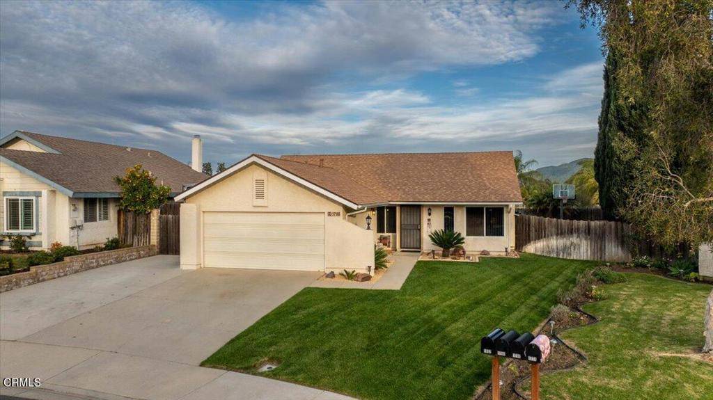 1788 Moonshadow CIR, Camarillo, CA 93012