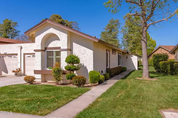 42070 Village 42, Camarillo, CA 93012