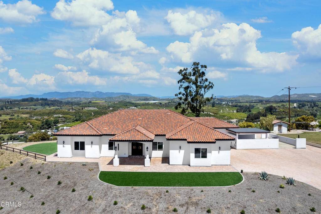 Moorpark, CA 93021,5927 St Maarten DR