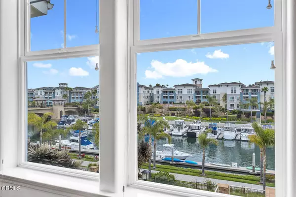 1576 Seabridge LN, Oxnard, CA 93035