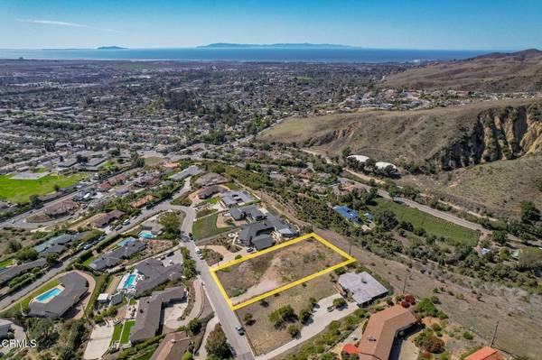 Ventura, CA 93003,575 Via Cielito