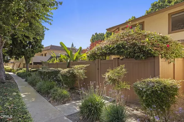 Ventura, CA 93003,733 Yeats LN