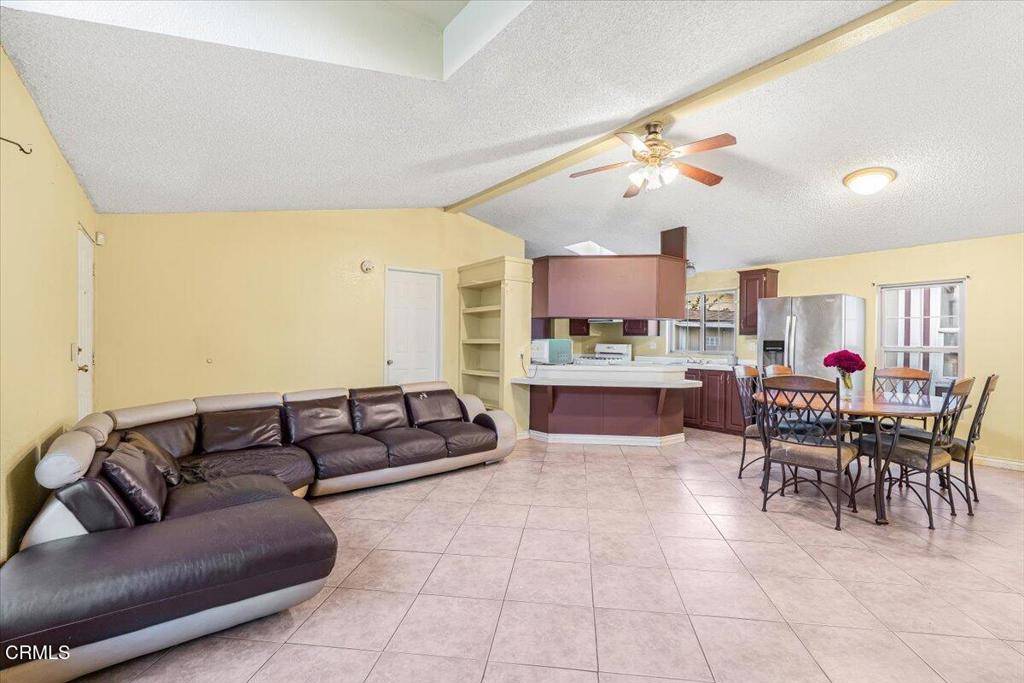 Oxnard, CA 93036,1301 E Ventura BLVD #24