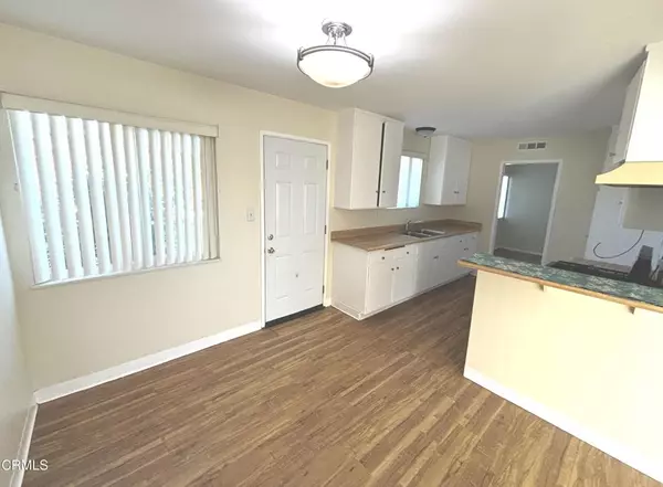 Port Hueneme, CA 93041,1594 N 8th ST