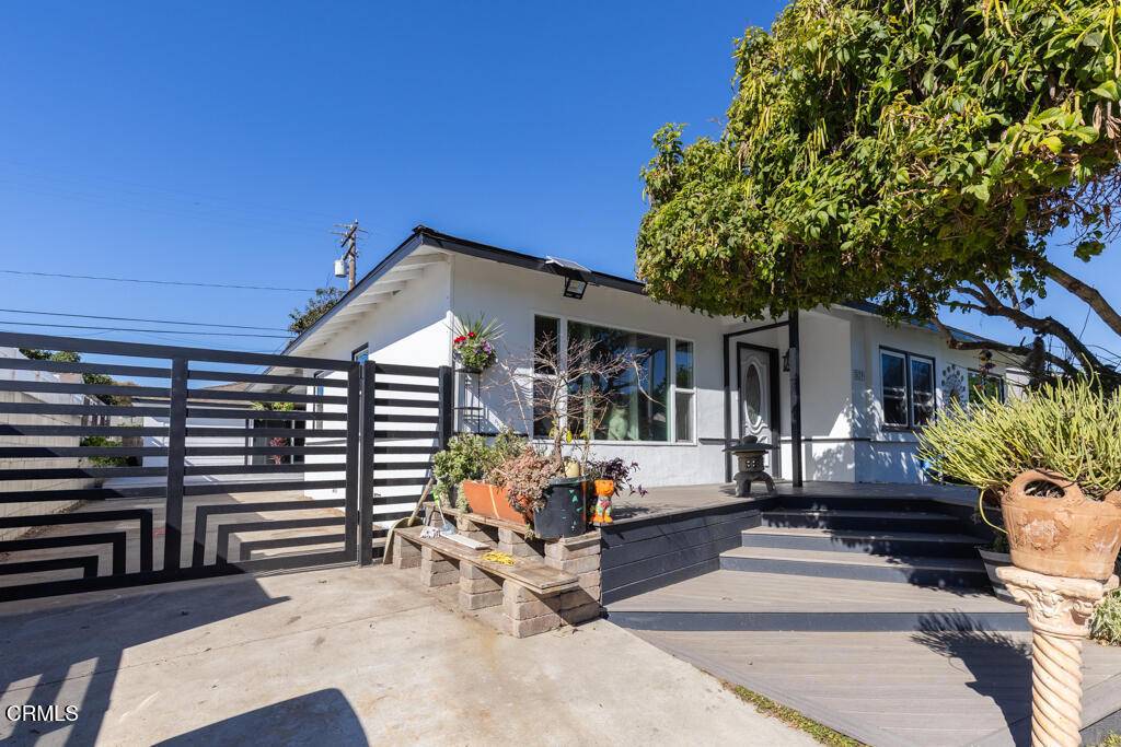 Ventura, CA 93003,529 Borchard DR