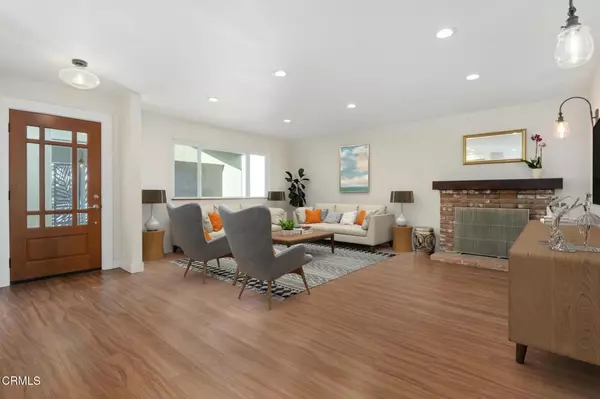 Goleta, CA 93117,212 Hillview DR