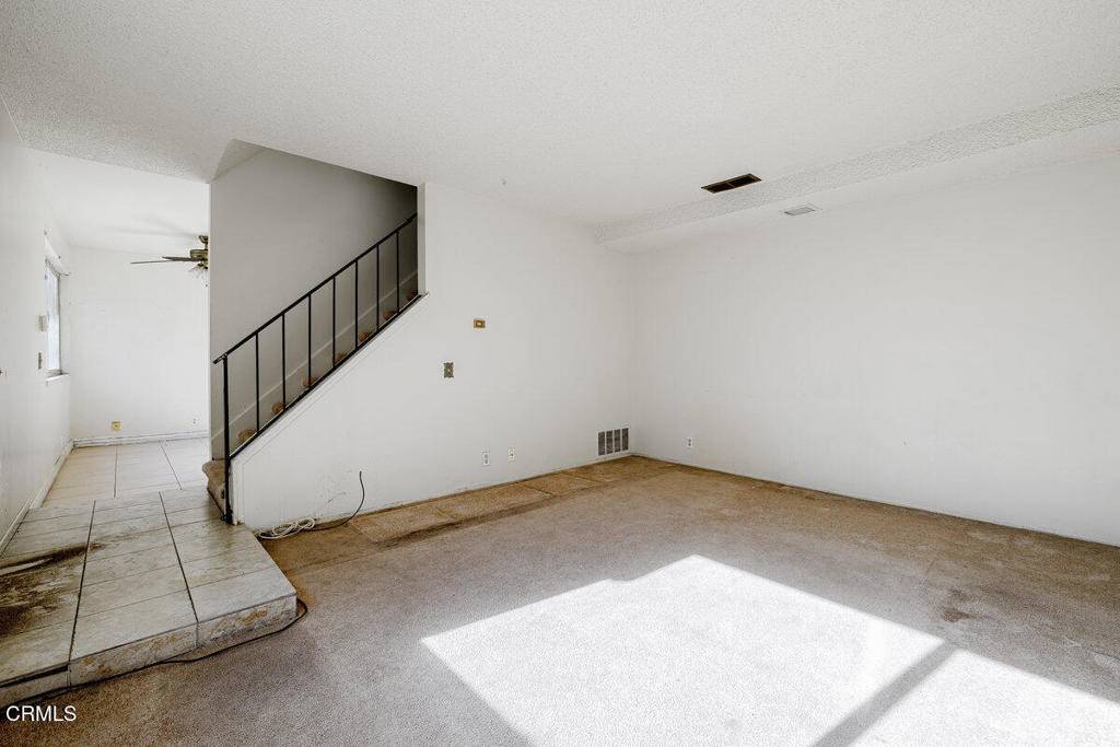 Oxnard, CA 93033,2720 El Dorado AVE #D