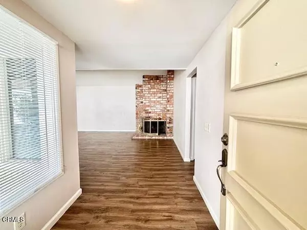 Camarillo, CA 93010,936 Belmont AVE
