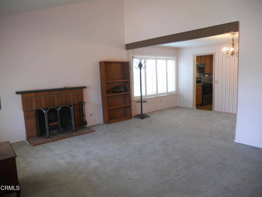 Thousand Oaks, CA 91362,2209 Aspenpark CT