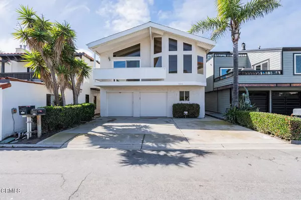 Oxnard, CA 93035,3233 Playa CT