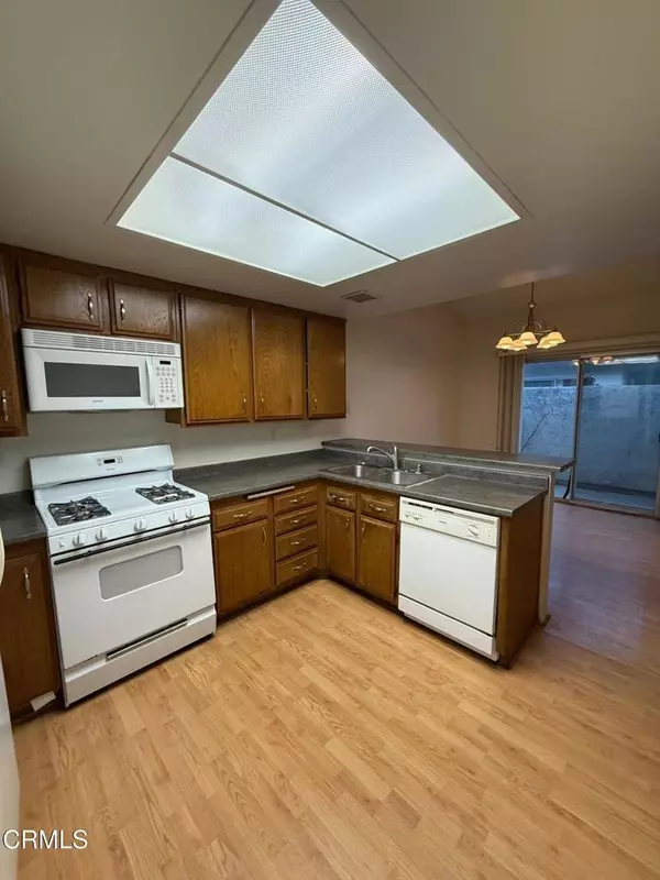 Oxnard, CA 93033,411 Percy ST