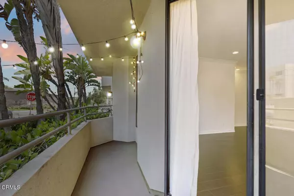 Sherman Oaks, CA 91423,13920 Moorpark ST