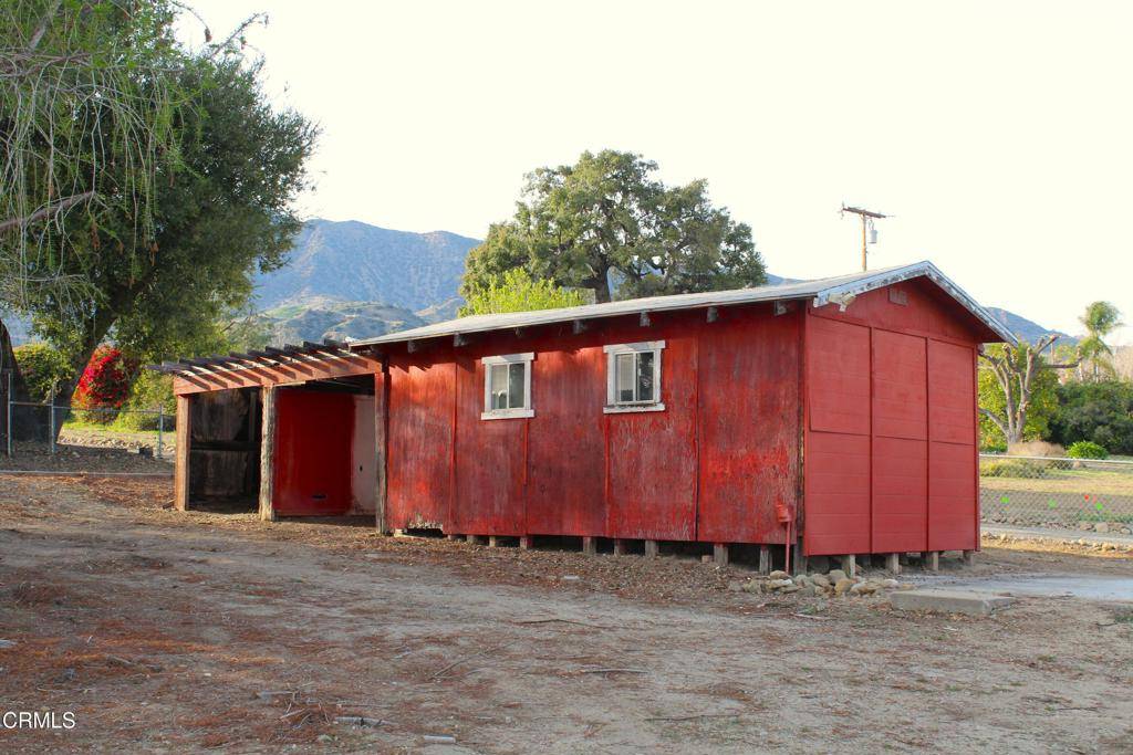Fillmore, CA 93015,1173 Cliff AVE