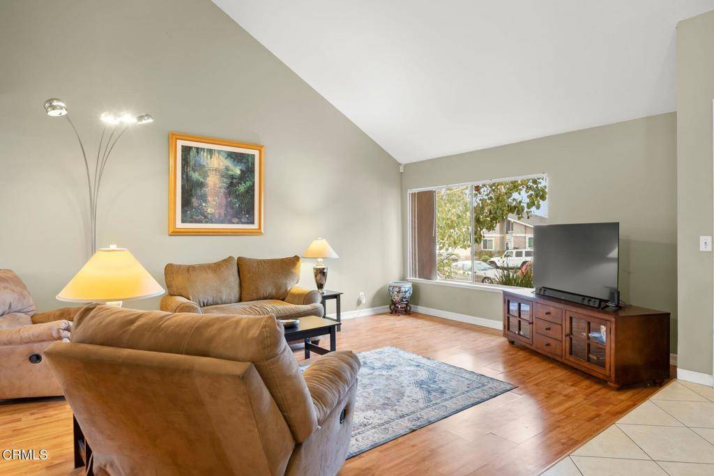 Camarillo, CA 93010,2052 Glenbrook AVE