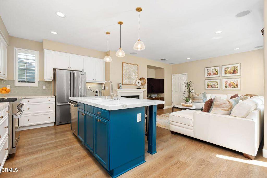 Port Hueneme, CA 93041,520 Sanddollar LN