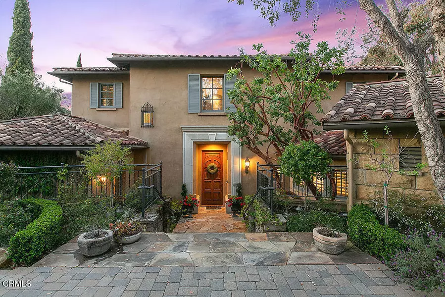 3323 Calle De Debesa, Camarillo, CA 93010