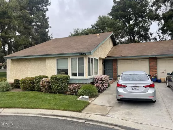 28206 Village 28, Camarillo, CA 93012