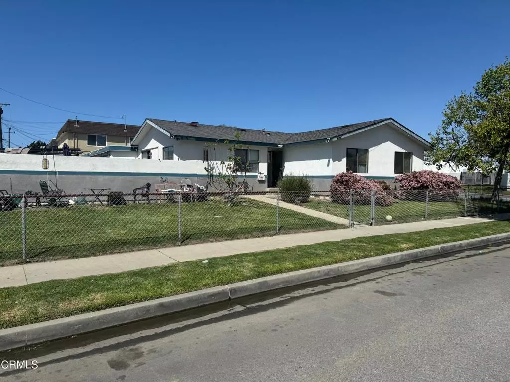 Oxnard, CA 93033,510 E Dollie ST