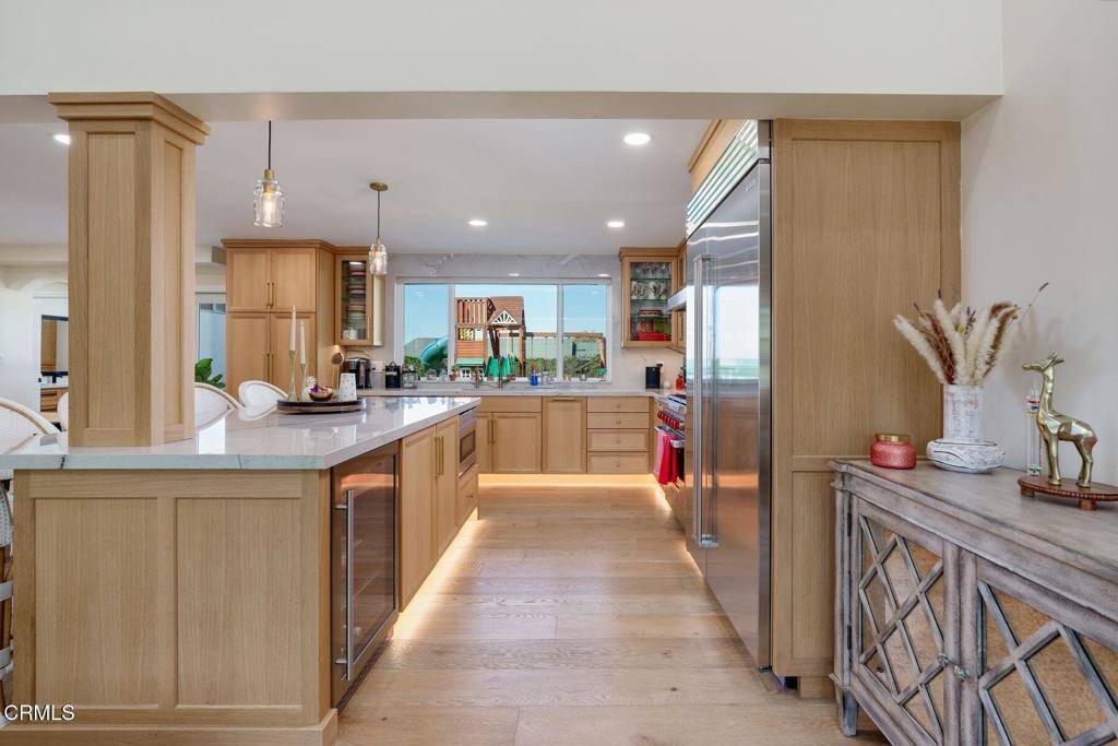 Ventura, CA 93003,707 Alverstone AVE