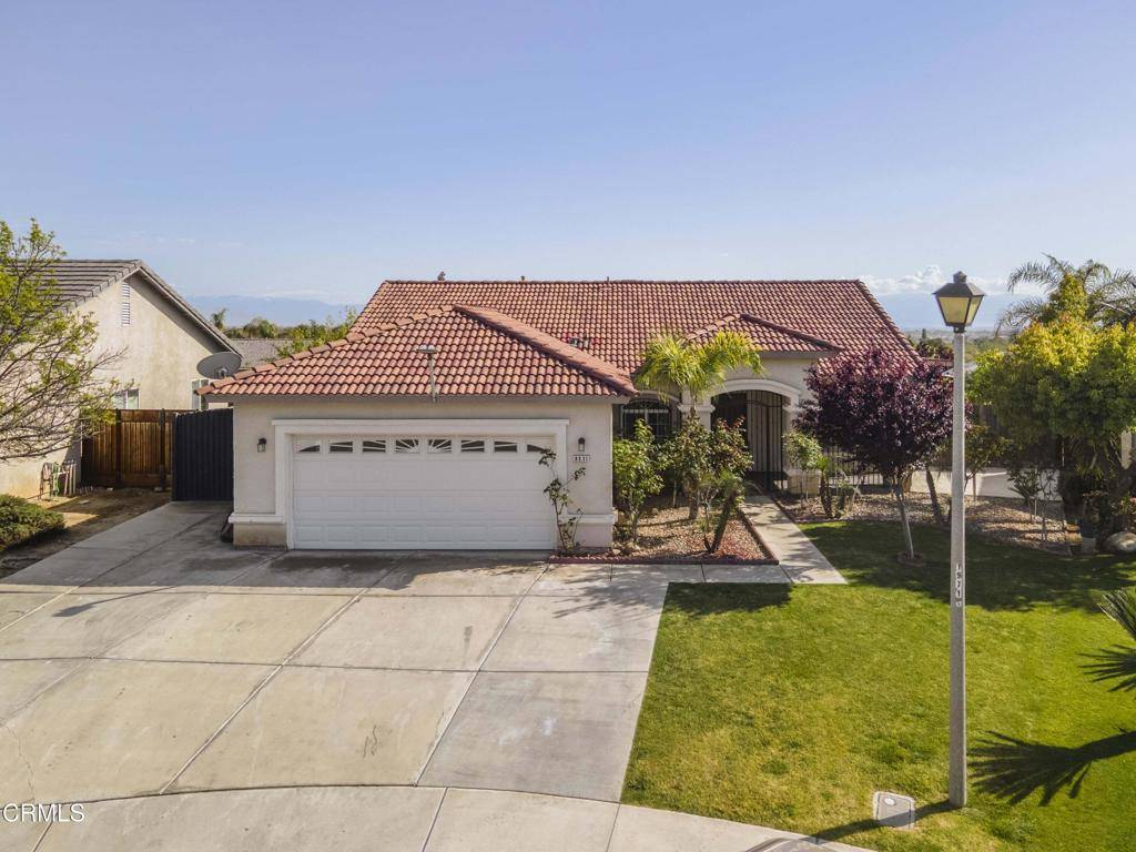 8931 Lorelei Rock DR, Bakersfield, CA 93306