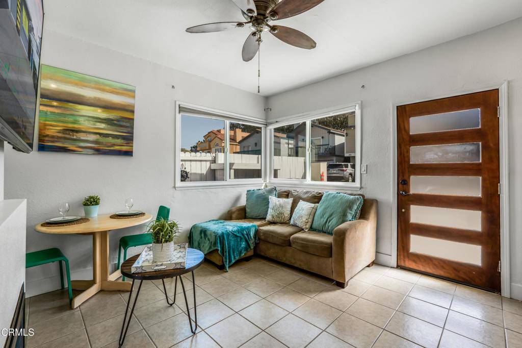 Oxnard, CA 93035,365 365 Highland DR