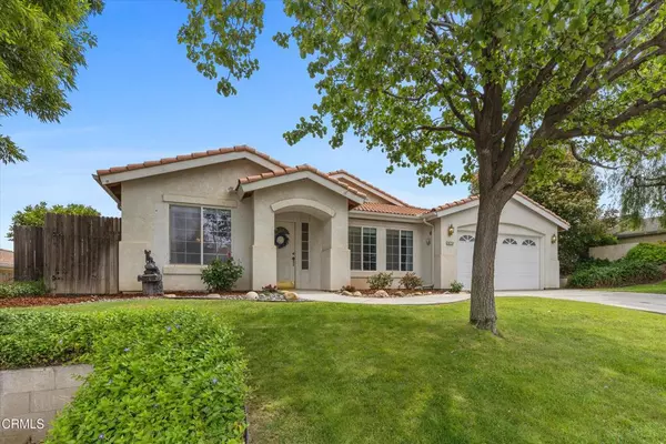 Bakersfield, CA 93306,5713 Harpy Eagle AVE