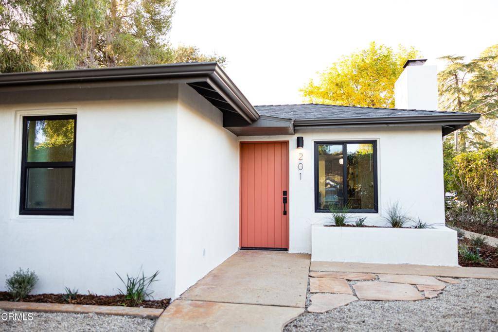 Ojai, CA 93023,201 Fox ST