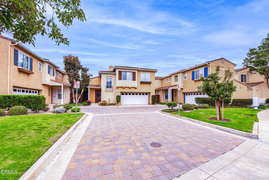 Camarillo, CA 93010,2576 Villamonte CT