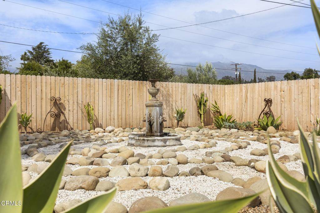 Ojai, CA 93023,11684 N Ventura AVE