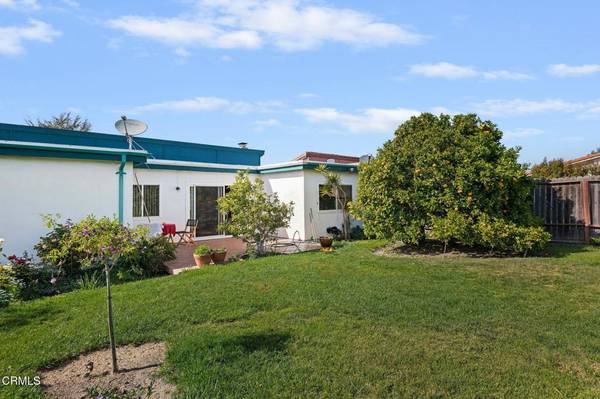 Oxnard, CA 93035,1126 Lawrence WAY