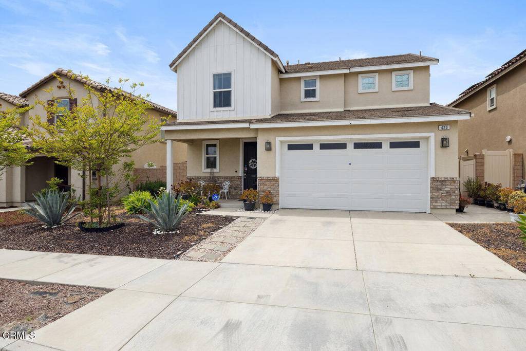 420 Celebration LN, Santa Paula, CA 93060