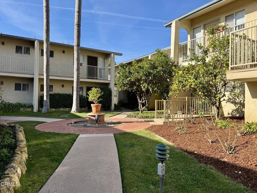 Santa Barbara, CA 93105,2109 De La Vina ST