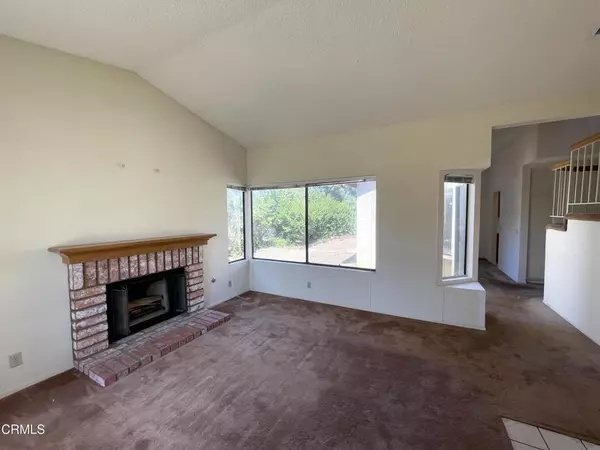 Ventura, CA 93004,1352 Fallen Leaf AVE