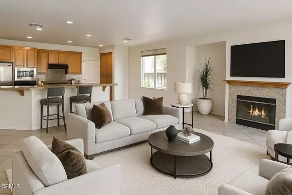 Oxnard, CA 93030,822 Belleza DR
