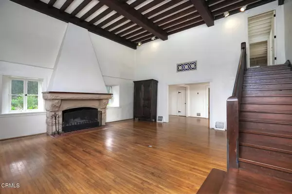 Santa Barbara, CA 93105,2607 Puesta Del Sol