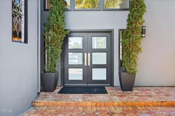 Ventura, CA 93001,952 Peninsula ST