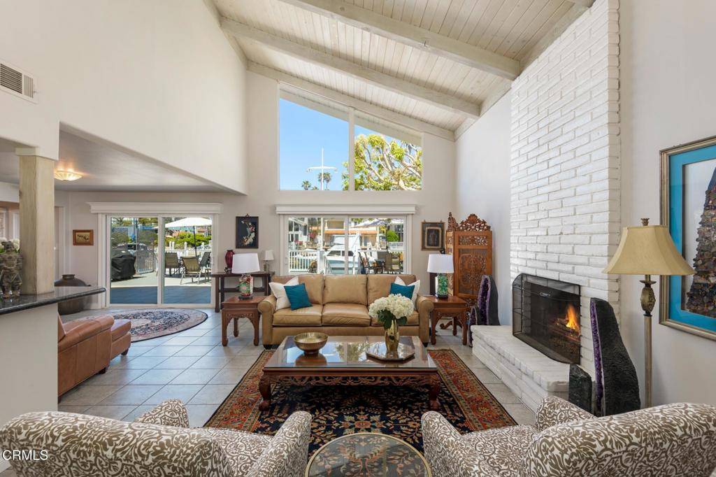 2666 Bayshore AVE, Ventura, CA 93001