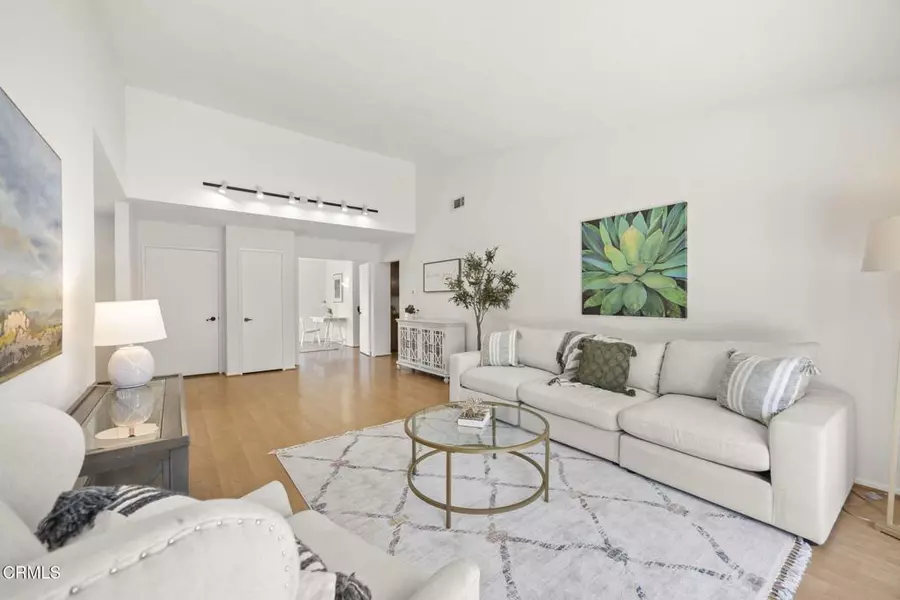 41045 Village 41, Camarillo, CA 93012