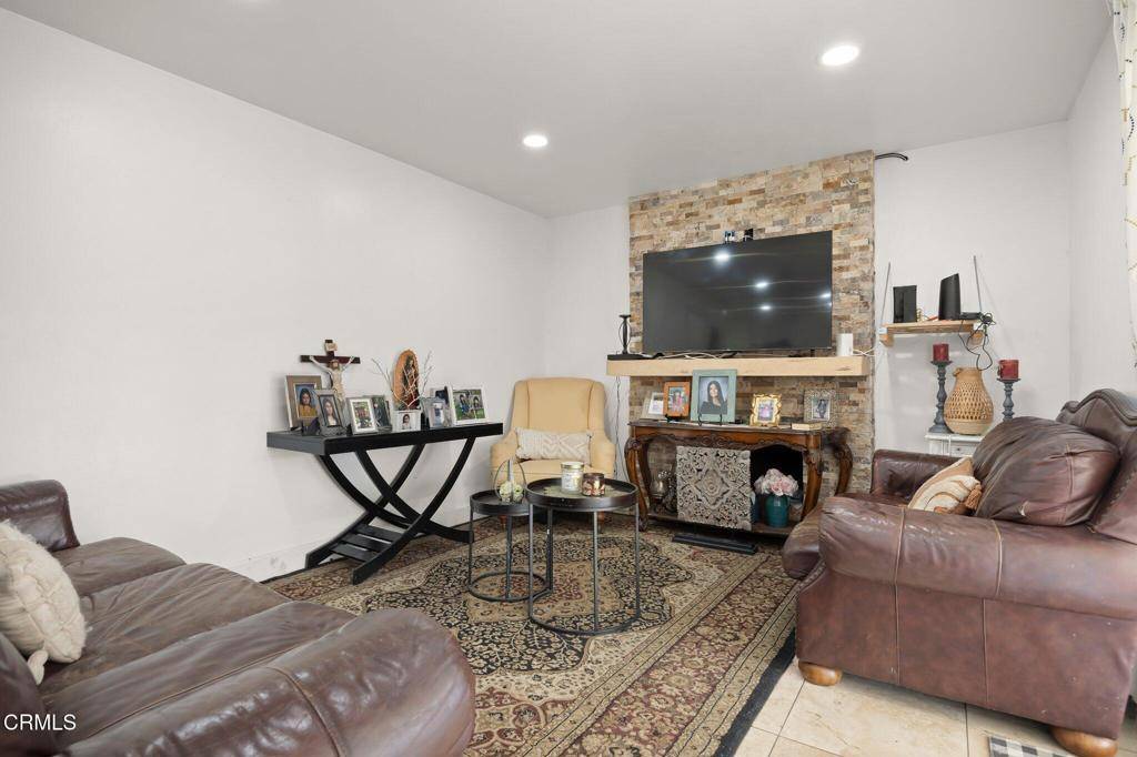 Oxnard, CA 93033,4241 Hamilton AVE