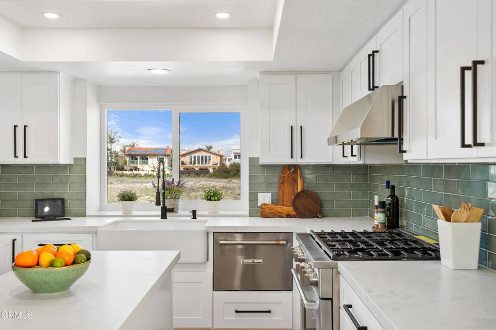Oxnard, CA 93035,5304 Whitecap ST