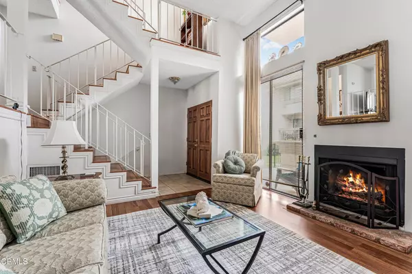 Calabasas, CA 91302,26011 Alizia Canyon DR #C