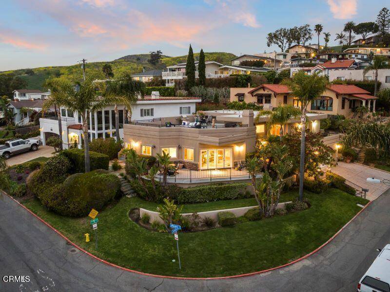 307 Artemesia AVE, Ventura, CA 93001