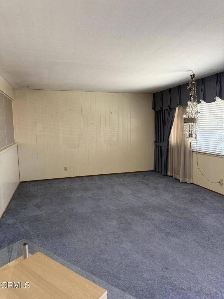 Oxnard, CA 93033,4117 S C ST