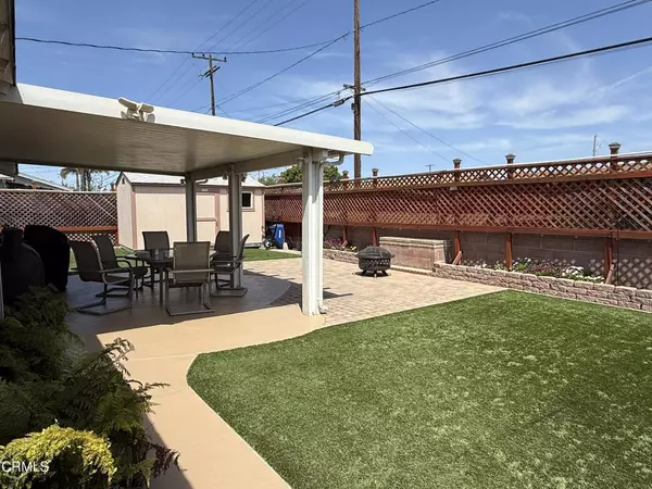 Oxnard, CA 93033,833 Bryce Canyon AVE