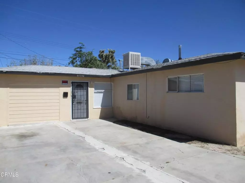 Lancaster, CA 93535,44104 Carolside AVE