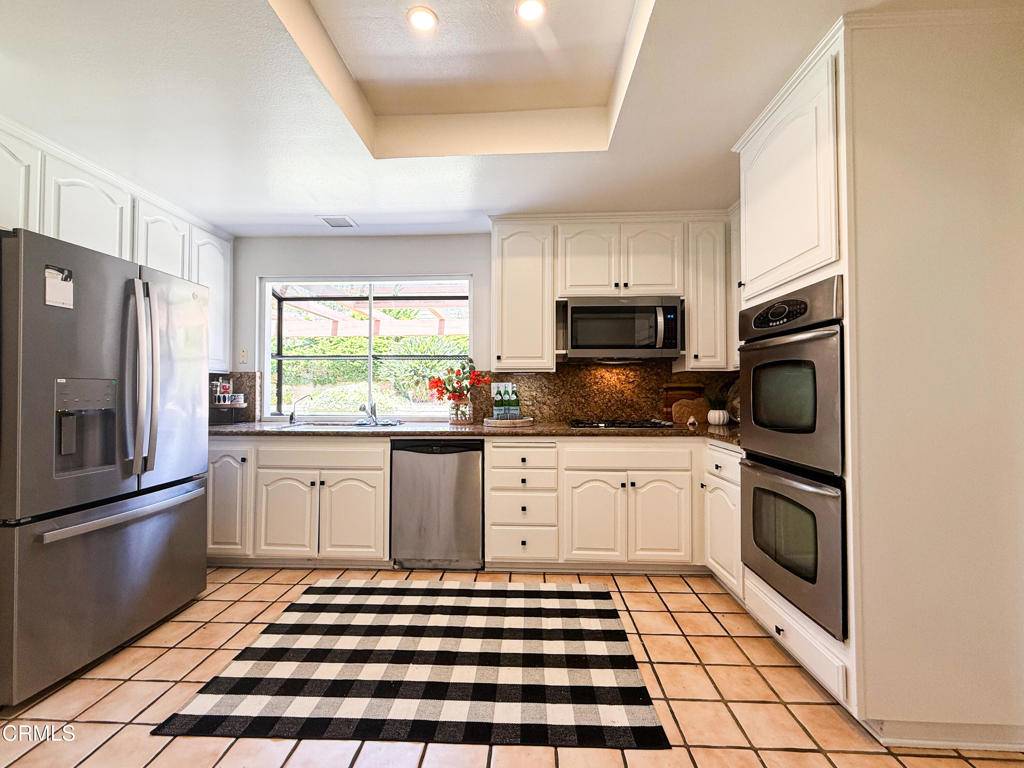 Camarillo, CA 93010,1616 Avenida Del Manzano